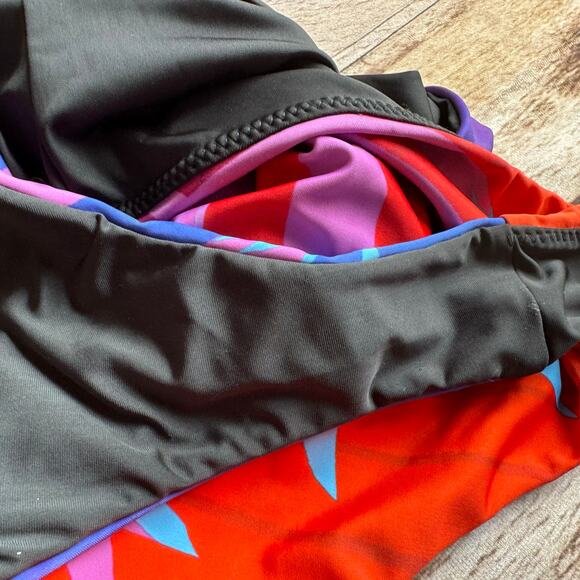 BFyne Swimsuit One Piece Amie XS Floral Halter Tropical Beach Vacation Travel - Picture 6 of 6